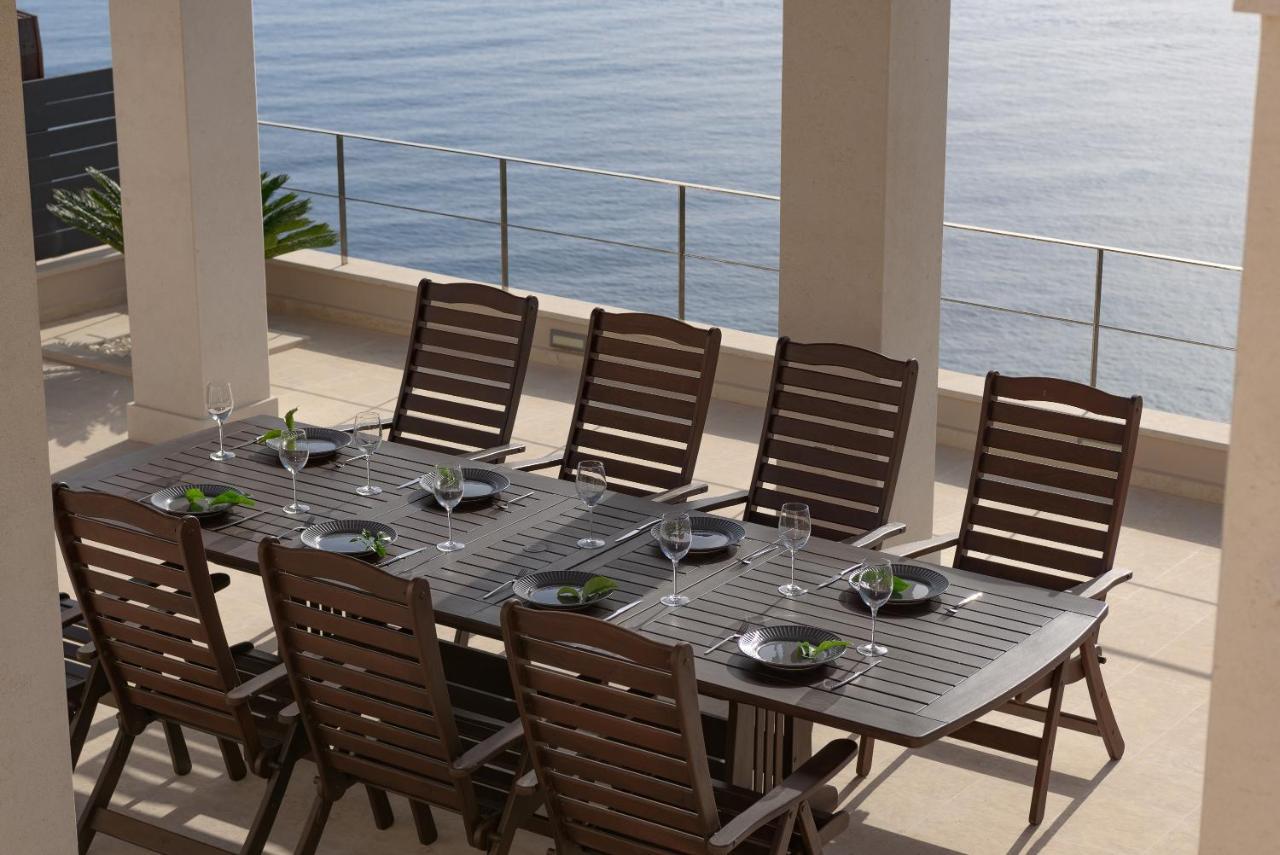 Manificus Villas, Designed For Togetherness, By Thinkvilla Villa Palaiokastro (Crete)