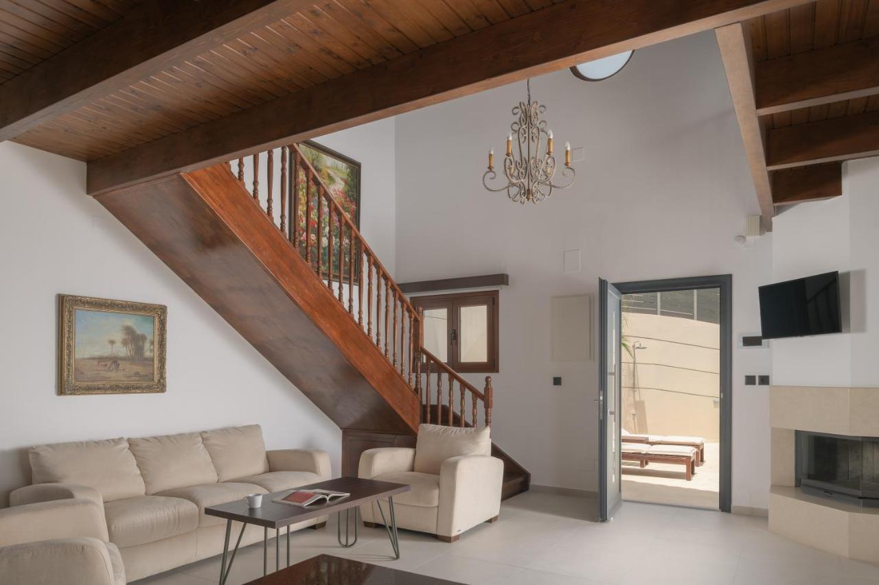 Manificus Villas, Designed For Togetherness, By Thinkvilla *