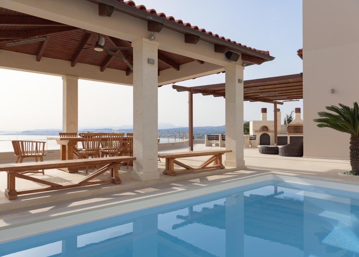 Manificus Villas, Designed For Togetherness, By Thinkvilla * Palaiokastro (Crete)